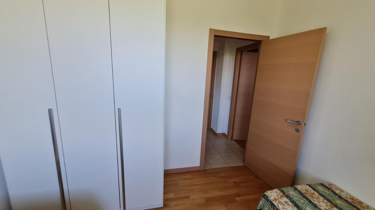 Appartamento Quadrivium Кастельнуово-дель-Гарда Екстер'єр фото